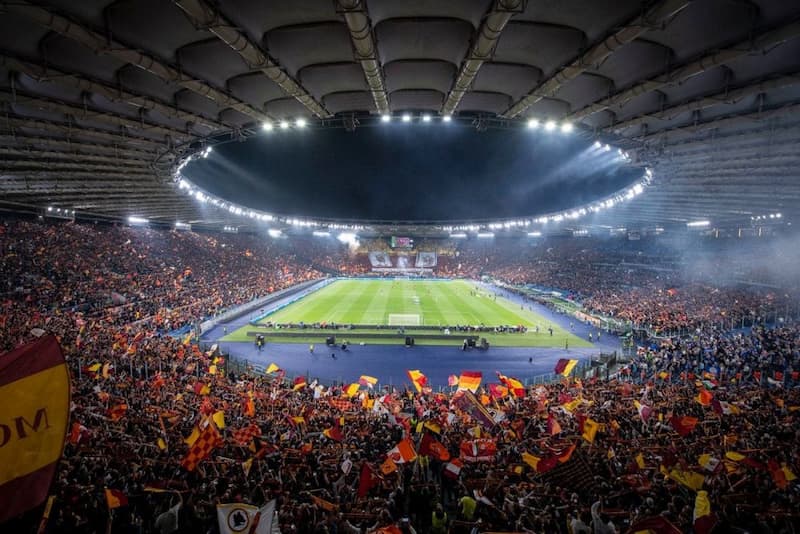 Sân vận động Stadio Olimpico của câu lạc bộ AS Roma